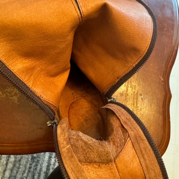 Brown leather mid-calf boots - Picture 4 of 7